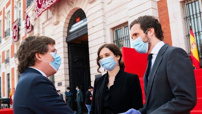 From left to right: Madrid mayor José Luis Martínez Almeida, Community of Madrid premier Isabel Díaz Ayuso and PP leader Pablo Casado (Credit: El Boletín