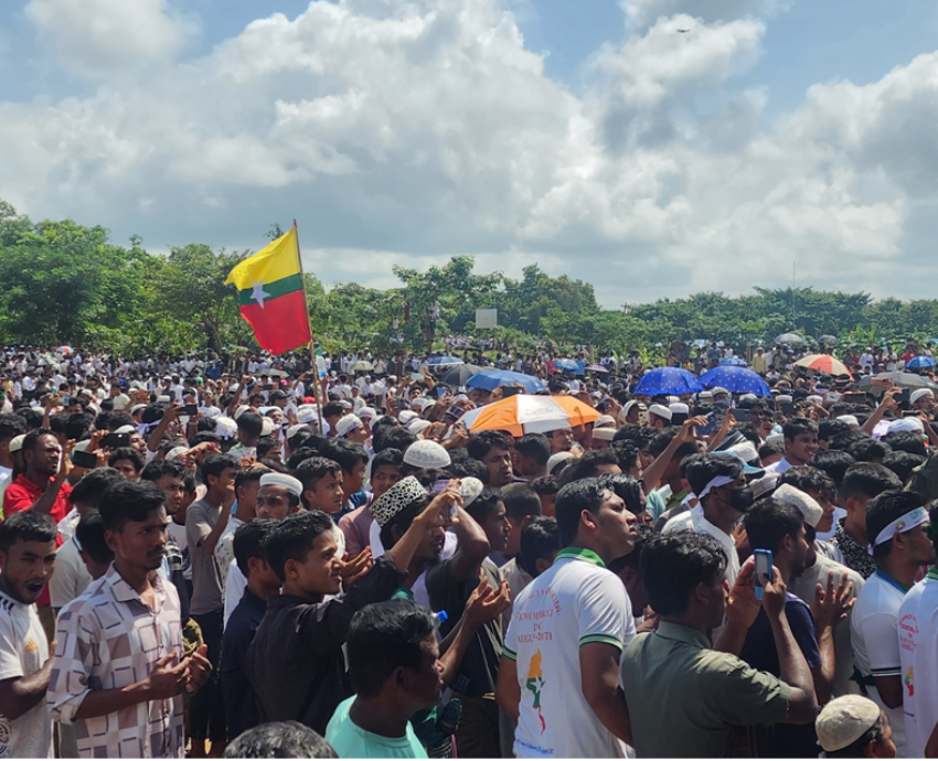 A crowd of Rohingya refugees protesting genocide