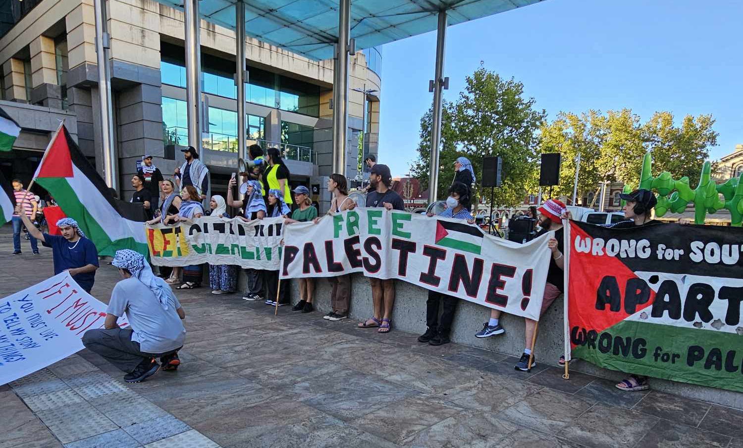 Rallying in Boorloo/Perth, January 21