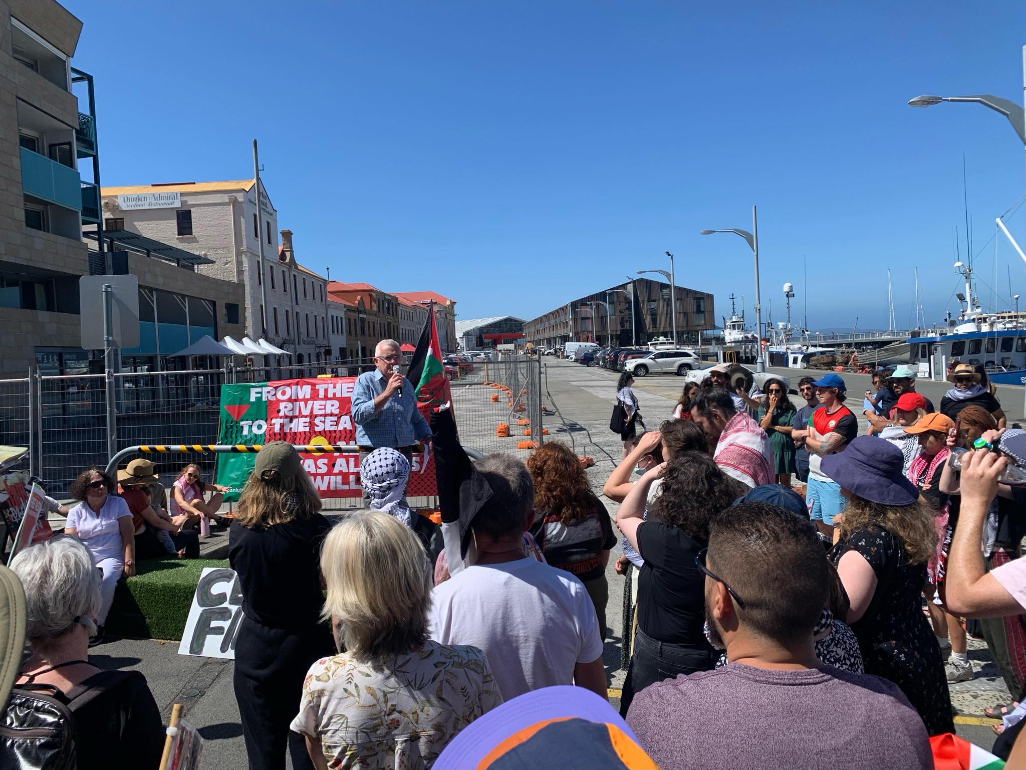 Hobart rally for Palestine