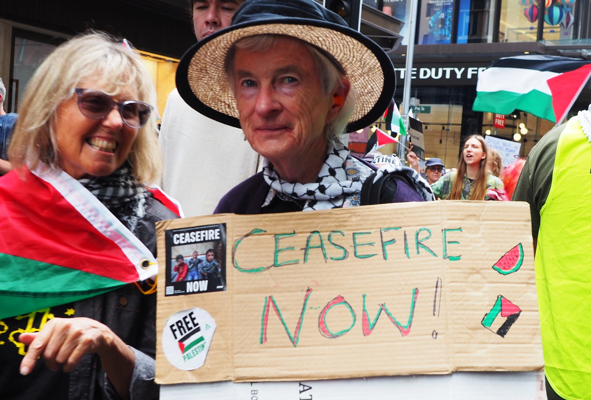 Ceasefire now, Gadigal/Sydney, April 21
