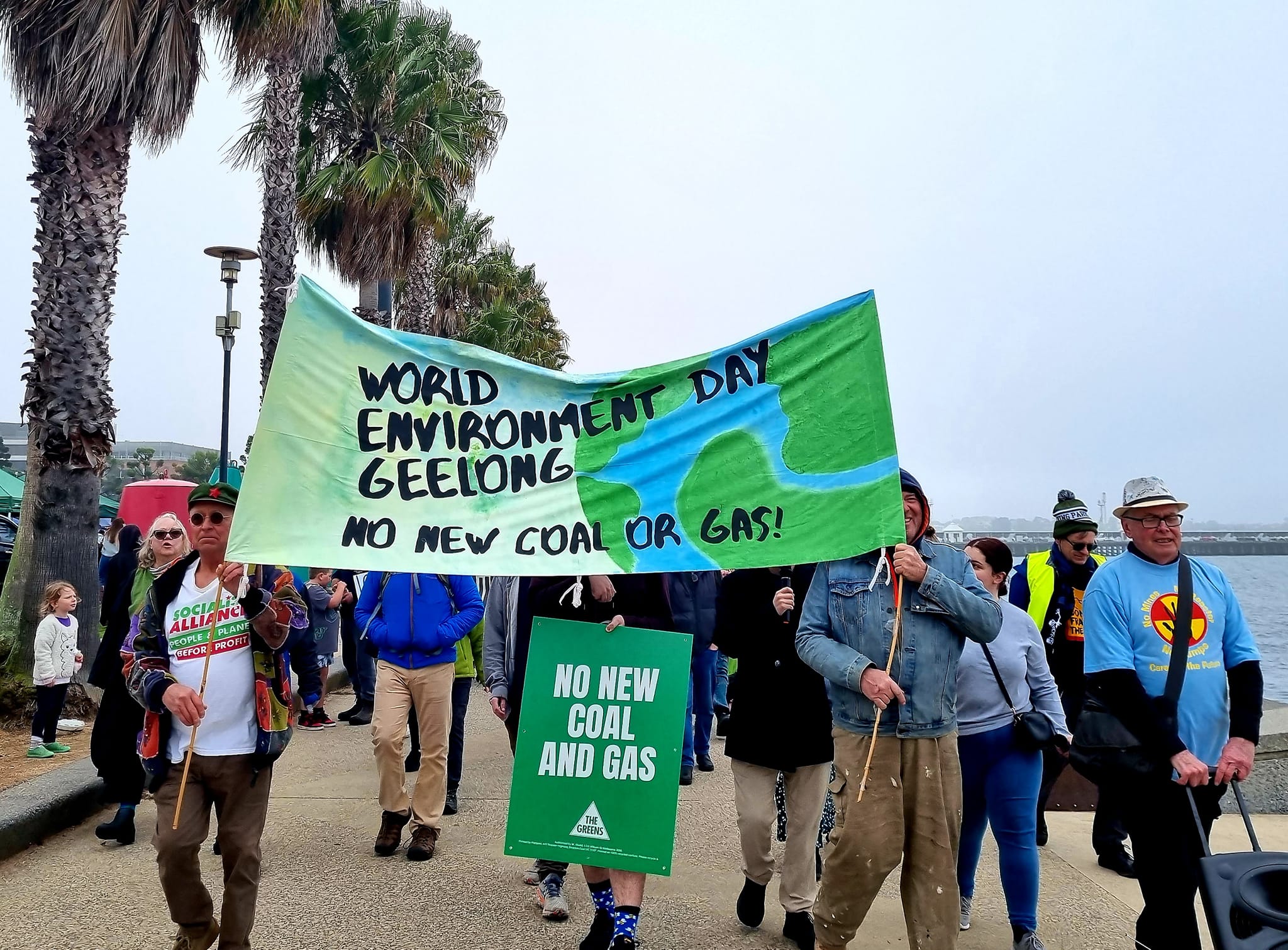 Protesters in Djilang/Geelong demanded no new coal and gas. Photo: Angela Carr