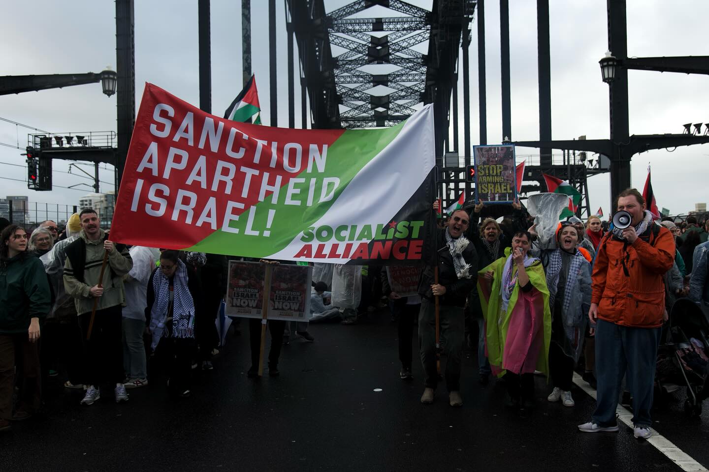 Socialist Alliance members on the March for Humanity, Gadigal Country/Sydney, August 3