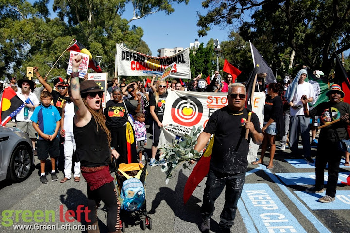Protest stops at parliament
