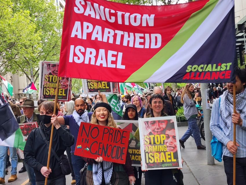 Socialist Alliance members at the Melbourne rally