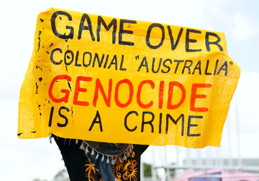 Outside federal parliament, November 28, 2024. Photo: Alex Bainbridge