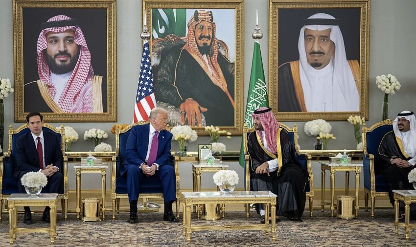 Donald Trump MBS in Saudi Arabia