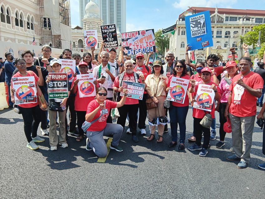 Protesting Trump's attendance at ASEAN
