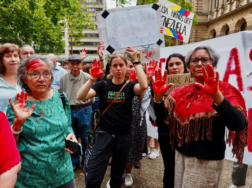 Protesting the United States invasion of Venezuela and its kidnapping of its President and First Lady, Gadigal Country/Sydney, January 4. Photo: Peter Boyle