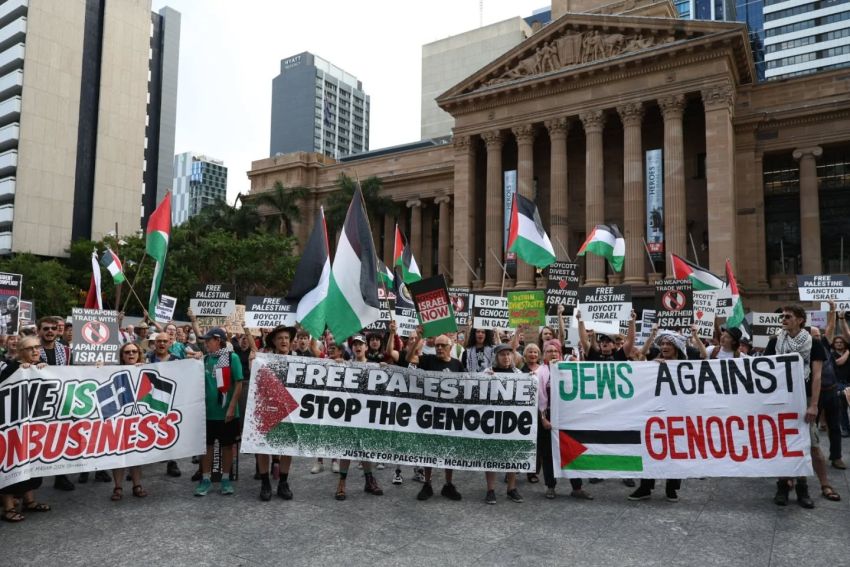brisbane protest against herzog visit
