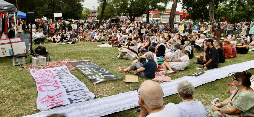 protesters at the rally against Isaac herzog in Lismore
