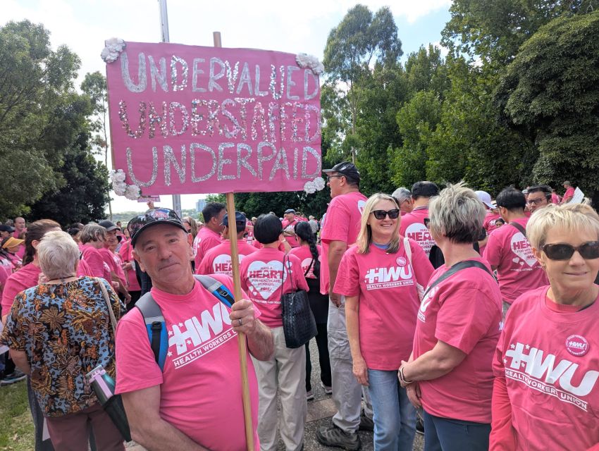 healthcare workers in Victoria protesting for better pay and conditions