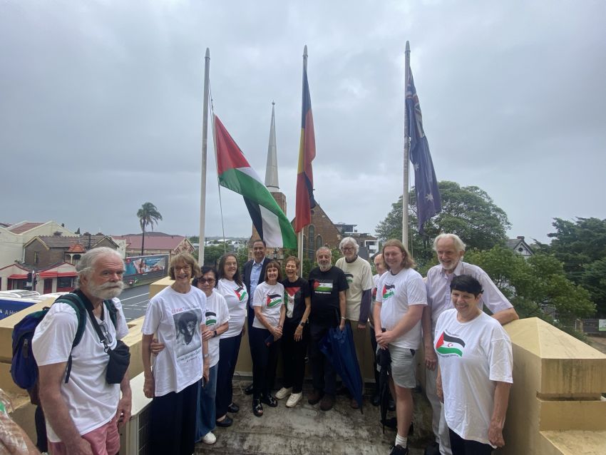 Australian Western Sahara Assocation and supporters flying the flag at Leichhard Town Hall in Sydney