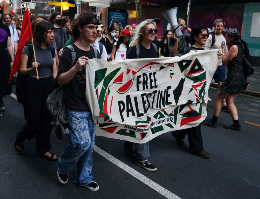 Students for Palestine marching