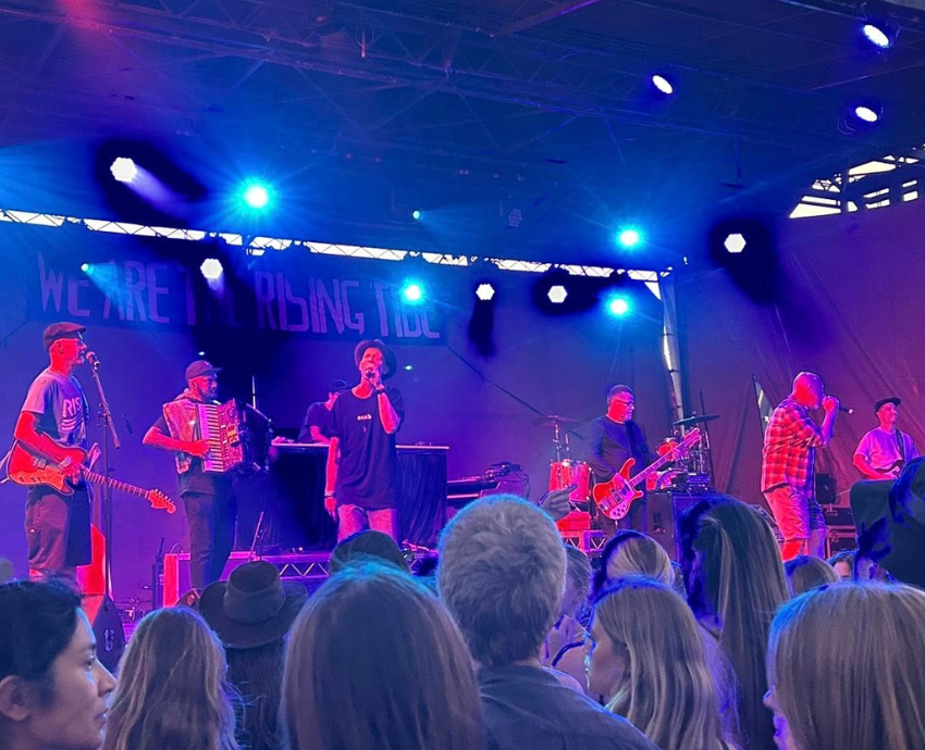 The Herd minus Jane Tyrrell at Rising Tide