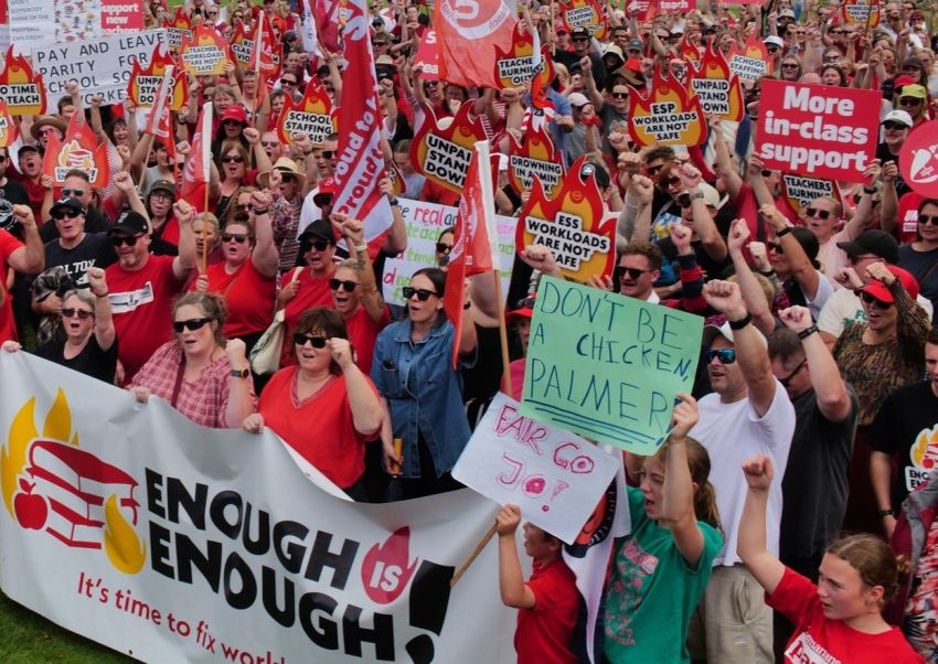 teachers in tasmania on strike