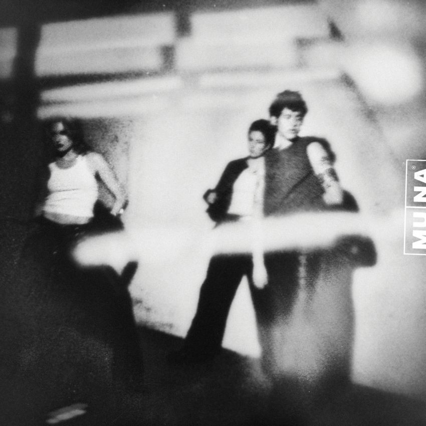 MUNA - DANCING ON THE WALL album artwork