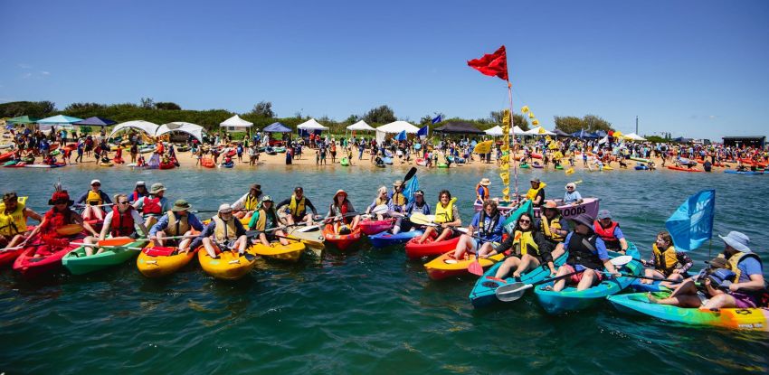 Rising Tide supporters on kayaks