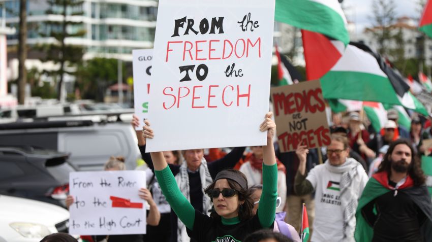 'From the freedom to the speech', August 1