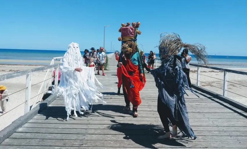 Dancing Monsters at Semaphore