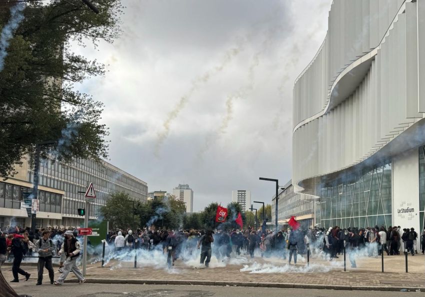 Protesting students and workers