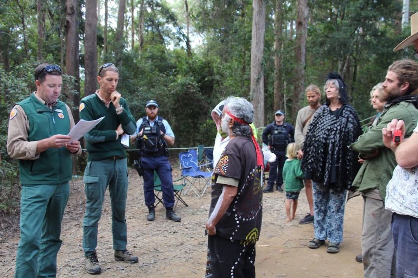 Aunty Alison at Pine Creek blockade