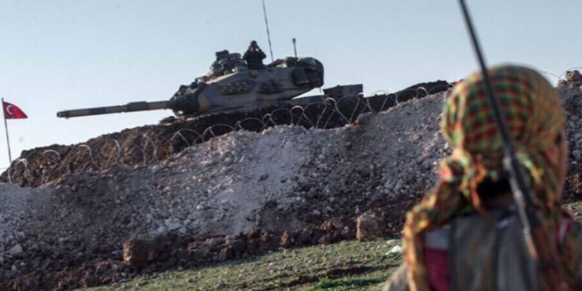 Turkish forces near the Syrian border
