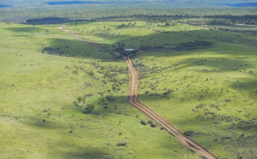 Santos GLNG gas transportation pipeline under construction.
