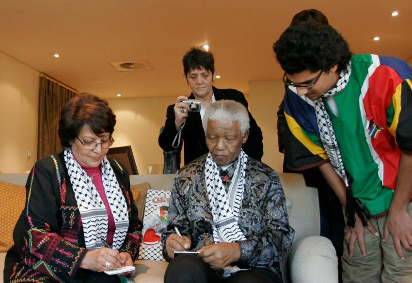 Leila Khaled and Nelson Mandela 2006