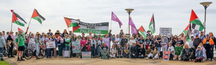 Muloobinba/Newcastle rally, May 25