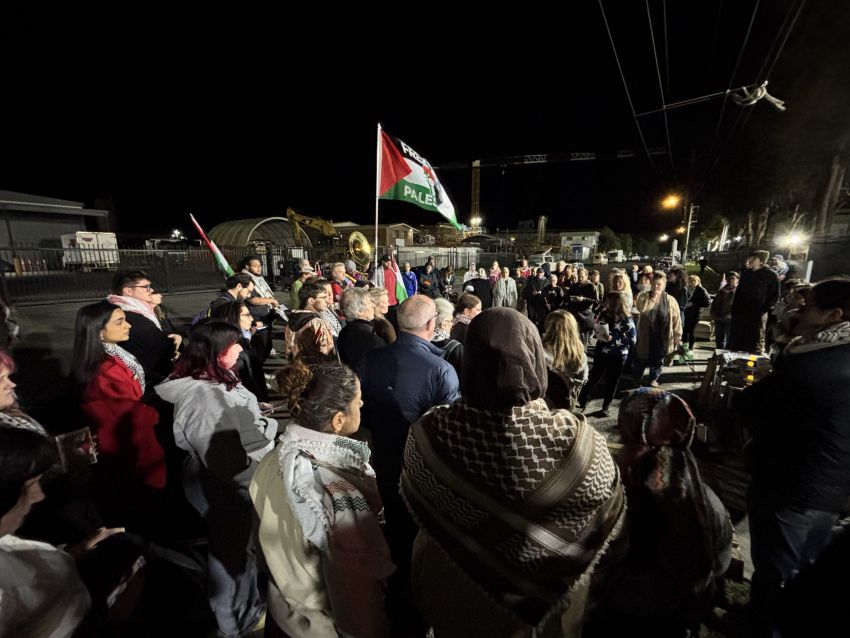 Wollongong Community Picket of Bisalloy Steel, September 21
