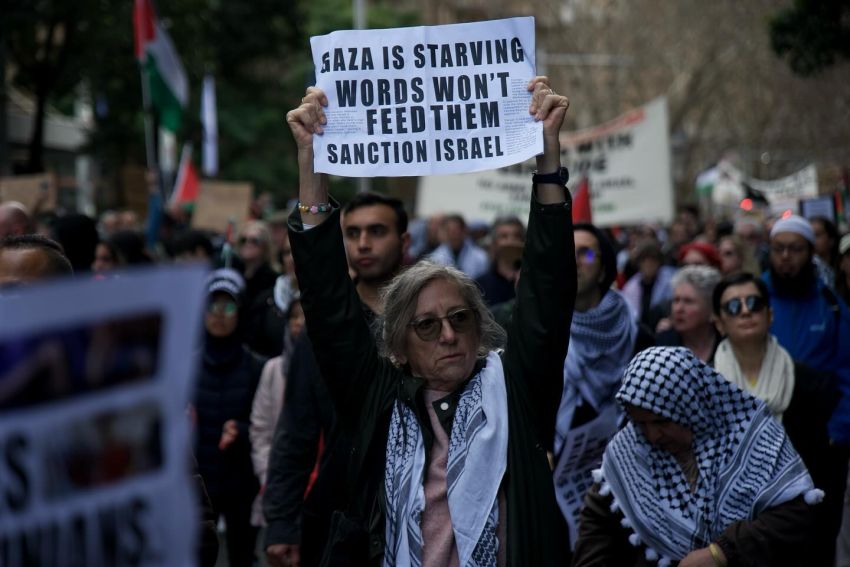 Words won't feed starving Gazans. Activists call for sanctions now!