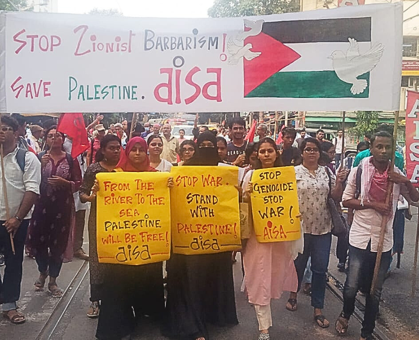 Indian students protest for Palestine