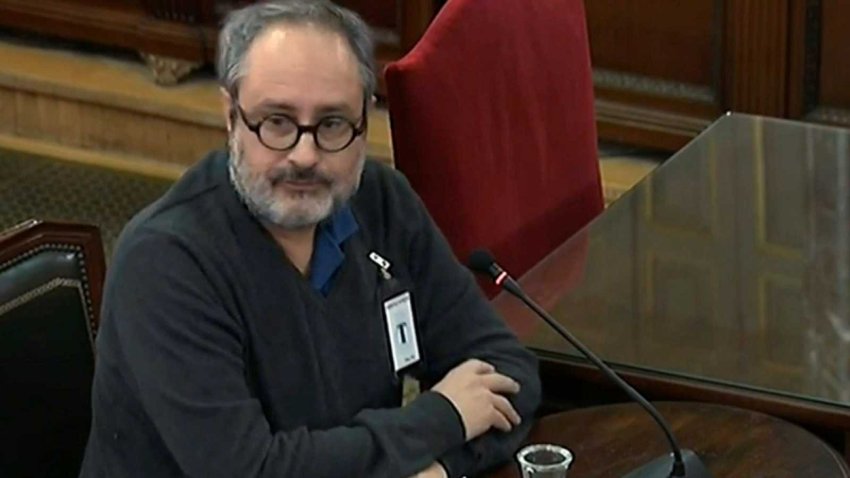 Antonio Baños, journalist and former People's Unity List (CUP) MP, refuses to answers the questions of the popular prosecution, Vox