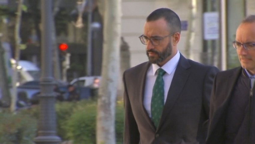 Civil Guard lieutenant colonel Daniel Baena arriving at the Supreme Court. He gave his testimony anonymously