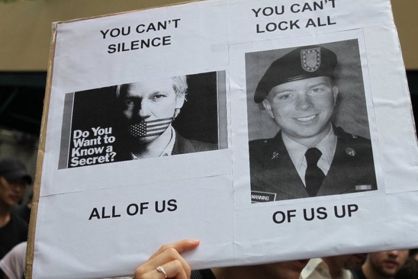 Placard at "Defend Wikileaks" rally, Sydney, January 15.