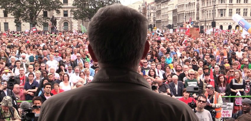 Corbyn addressing supporters