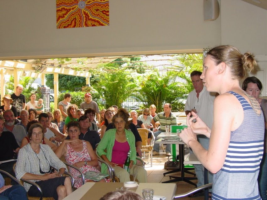 First organising meeting of Stop CSG Illawarra, Thirroul, March 13.
