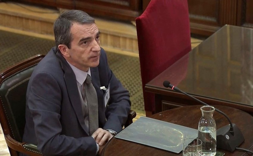 Mossos d'Esquadra inspector Joan Carles Molinero giving evidence