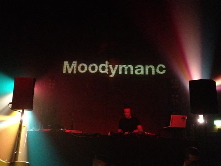 Moodymanc live