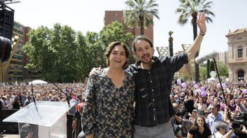 Left-wing activist Ada Colau with Podemos leader Pablo Iglasias