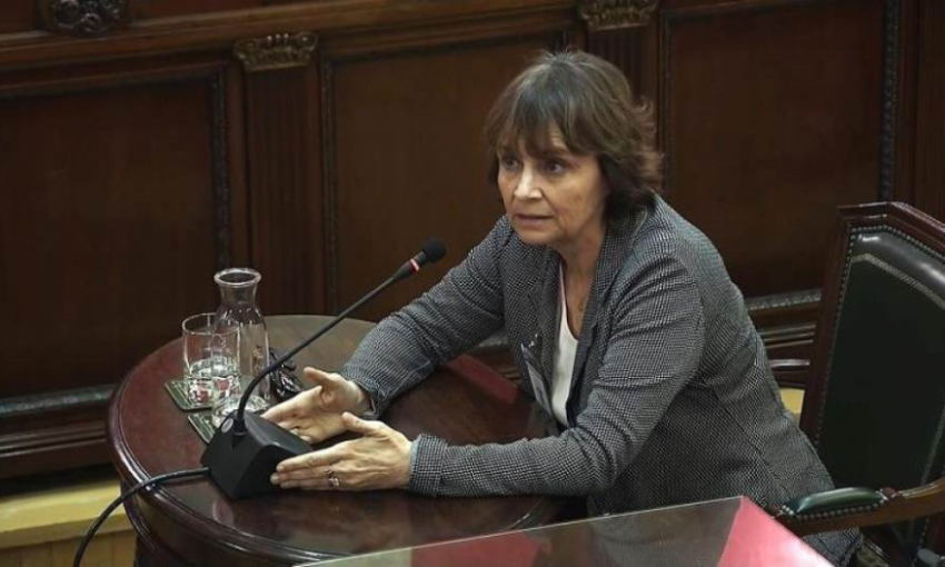 Teresa Prohias, former director of services in the Catalan government's ministry of the presidency, testifying