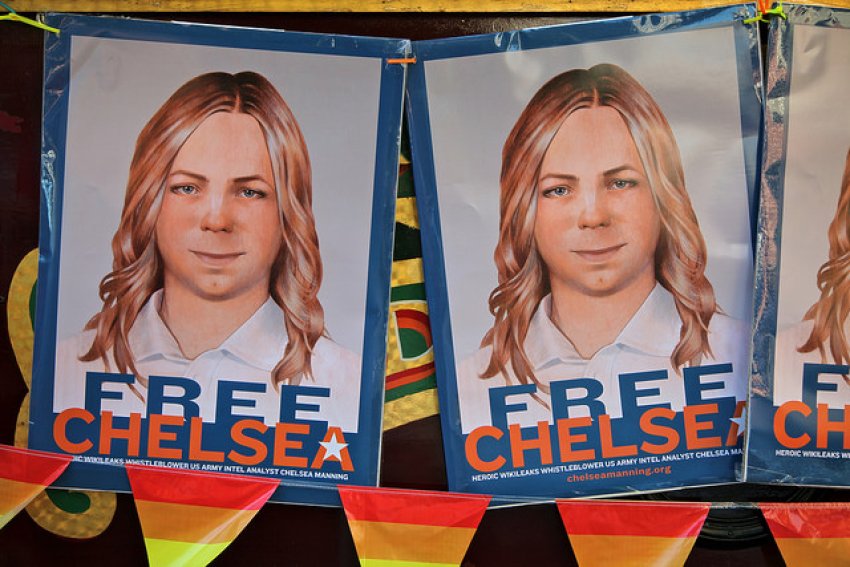 Free Chelsea Manning banners.