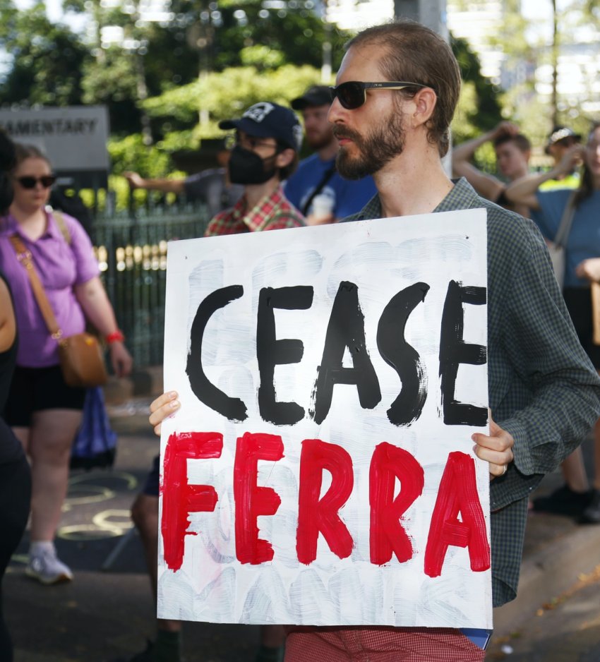 Cease Ferra