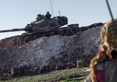 Turkish forces near the Syrian border