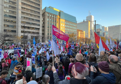 CUPE members rally outside Ministry of Labour