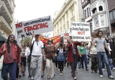 Perth march against gas fracking