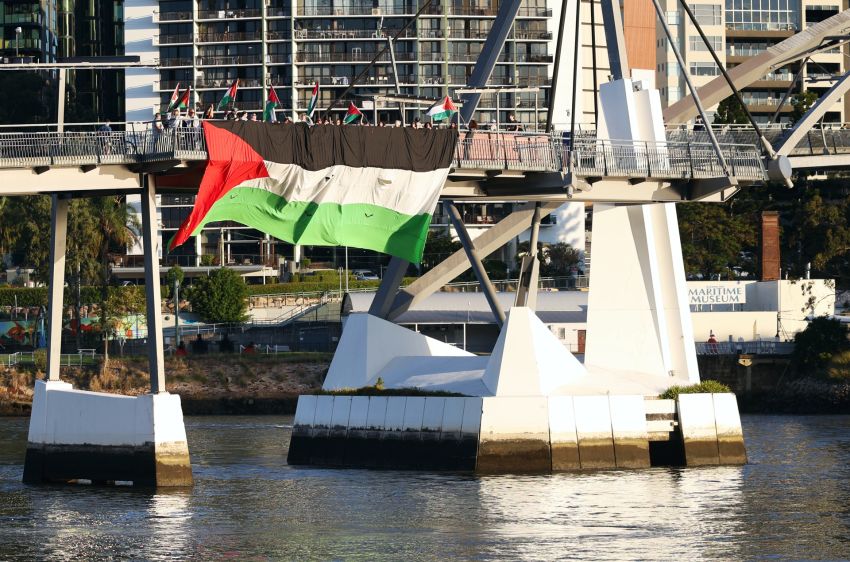 Flying the Palestinian flag to mark 1000 days of genocide