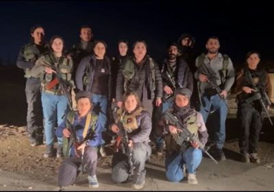 Kurdish women fighters 