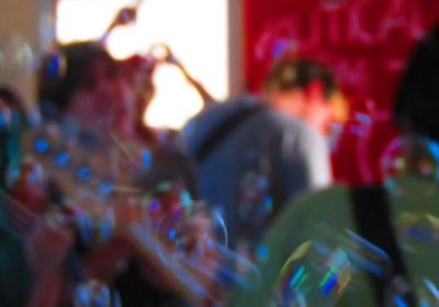 Live show with bubbles